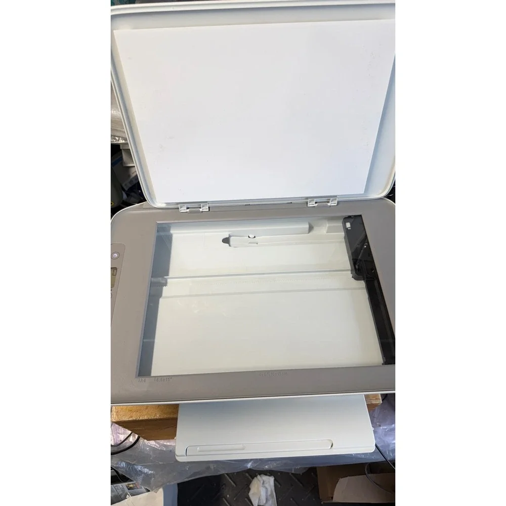 HP DeskJet‎ 2700 All-in-One Wireless Color Inkjet Printer White Grey 7HC67A